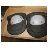 KNEE PADS