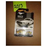HOT WHEELS 67 MUSTANG 2013