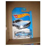 HOT WHEELS 67 MUSTANG 2013
