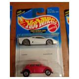 HOT WHEELS VW BUG & JAGUAR 1994 MIB