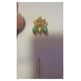 BEE HAT PIN