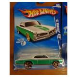 HOT WHEELS 67 PONTIAC GTO 2009 MIB