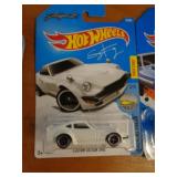 HOT WHEELS DATSUN 240Z 2015 MIB