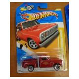 HOT WHEELS 72 DODGE PKUP 2011 MIB