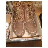 CARHARTT BOOTS SZ 9