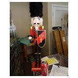 NUTCRACKER 24" TALL