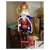 NUTCRACKER 24" TALL