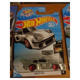 HOT WHEELS PORSCHE 934.5 2017 MIB