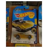 HOT WHEELS 68 CORVETTE 2015 MIB