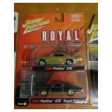 JOHNNY LIGHTNING 66 GTO & 69 BOBCAT 2021 MIB