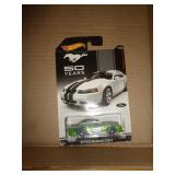 HOT WHEELS 2003 FORD MUSTANG 2013