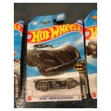 HOT WHEELS 2024 -  BATMOBILE MIB
