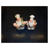 S & P SHAKERS - SANTA CHEFS