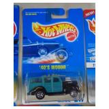 HOT WHEELS - MIB - 40