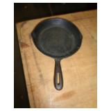 CAST IRON SKILLET