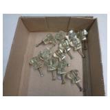 GLASS CABINET KNOBS