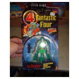 FANTASTIC FOUR DR DOOM FIGURE MIB 1994