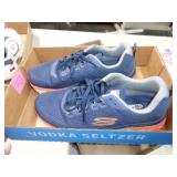 MENS SKETCHERS SZ 9