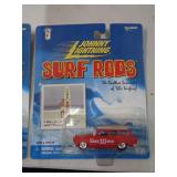 JOHNNY LIGHTNING - MIB - SURF RODS 2000