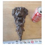 CAST IRON LION HEAD DOOR KNOCKER
