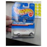 HOT WHEELS - MIB - 64 LINCOLN 1999