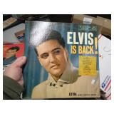 ELVIS ALBUM W RECORD   1960