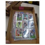180 FOOTBALL CARDS