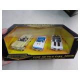 ERTL MIB 1/43 INDY 500 PACE CARS 2000