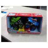 MONSTER TRUCK PLAY SET