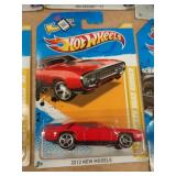 HOT WHEELS MIB - 71 PLYMOUTH ROAD RUNNER 2011