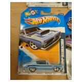 HOT WHEELS MIB - 68 HEMI BARRACUDA 2011