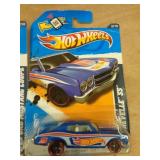 HOT WHEELS MIB - 70 CHEVELLE SS 2011