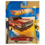 HOT WHEELS MIB - 61 IMPALA 2011