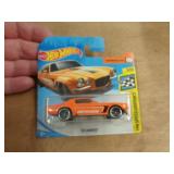 HOT WHEELS MIB - 70 CAMARO 2017