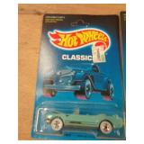HOT WHEELS CLASSICS MIB 65 MUSTANG 1988