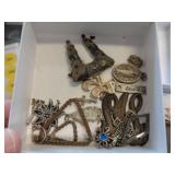 MIXED LOT - JEWELRY & PIECES