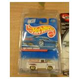 HOT WHEELS MIB - 56 FORD TRUCK 1999