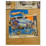 HOT WHEELS MIB - 40 FORD PICKUP 2010