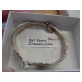 SILVERPLATED BRACELET