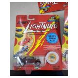 JOHNNY LIGHTNING MIB BUG BOMB 1993