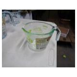 1 CUP PYREX MEASURING CUP