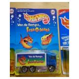 HOT WHEELS MIB - HIWAY HAULER 1996