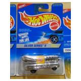 HOT WHEELS MIB -  WIENERMOBILE 1995