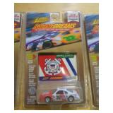 JOHNNY LIGHTNING MIB - NASCAR 1994