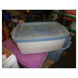 SMALL TOTE W LID / UT