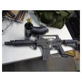 PAINTBALL GUN , CANISTER & HOPPER