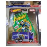 HOT WHEELS MIB HIWAY HAULER 2 2020