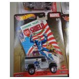 HOT WHEELS MIB LAND ROVER 2020