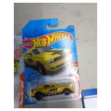 HOT WHEELS MIB 2018 DODGE 2017