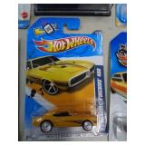 HOT WHEELS MIB 67 FIREBIRD 2011